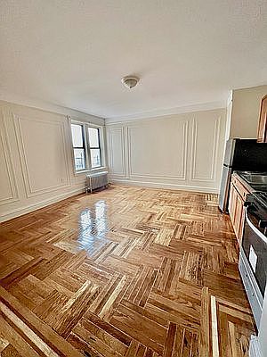 3rd image of 2260 Olinville Ave APT C49