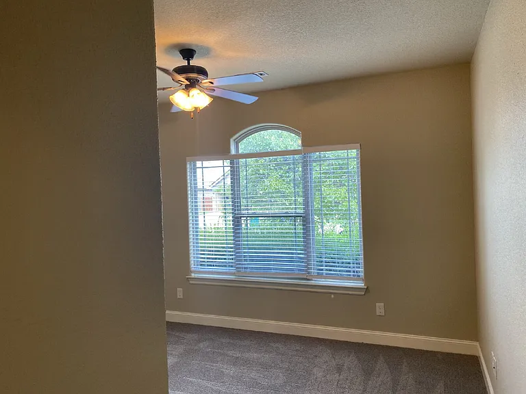 6202 W Sage Dr — Photo 9