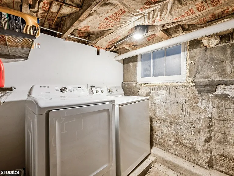 1926 N Hermitage Ave #1 — Photo 12
