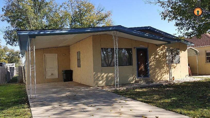 1st image of 406 S Mesquite St
