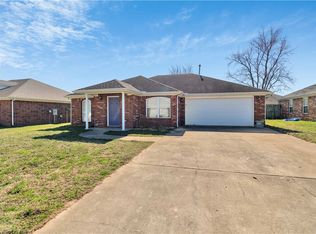 3807 SW Carriageway Ave, Bentonville, AR 72712