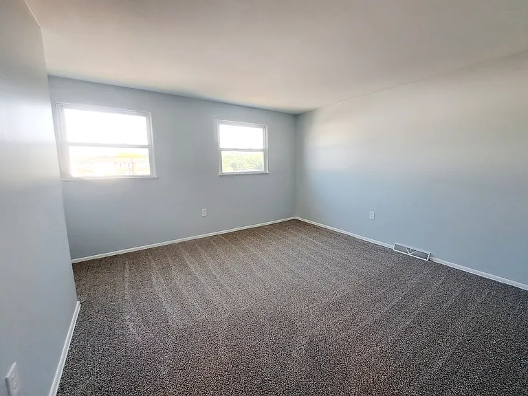 118 Elmur Dr #407 — Photo 14