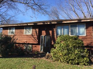 12370 Flag Ave S, Savage, MN 55378