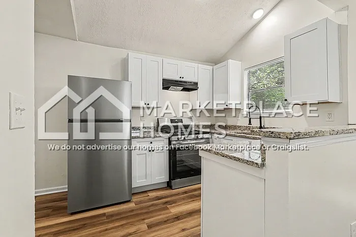 2070 Scarbrough Trl E — Photo 15