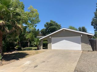 7 Roxanne Ct, Chico, CA 95928