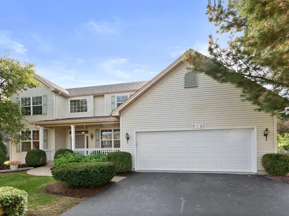 962 Canyon Trail Ct, Yorkville, IL 60560