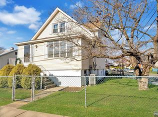 44 Worth St, Hackensack, NJ 07601