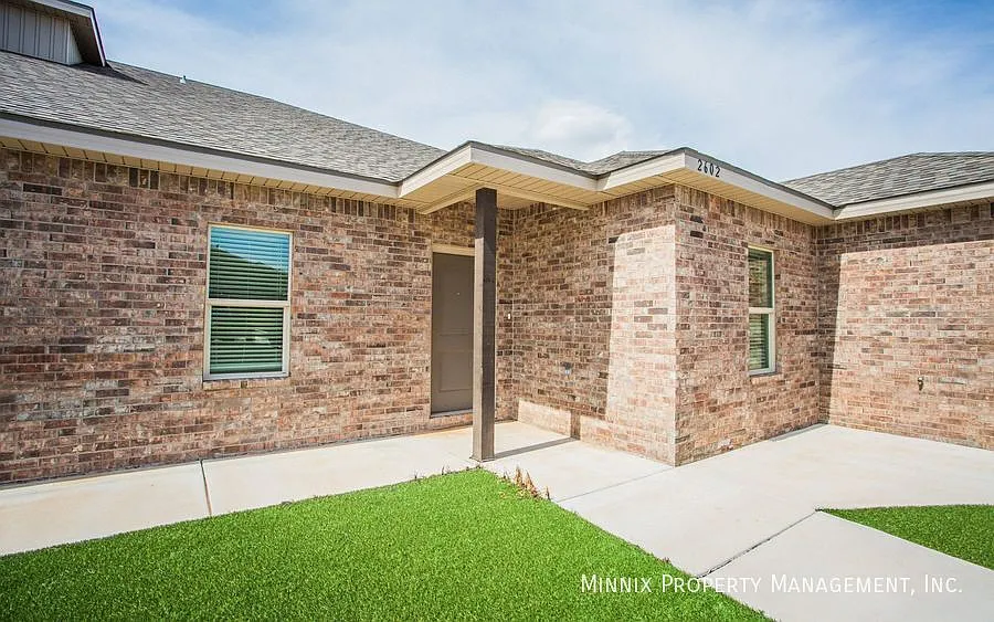 3 bedroom | 2608 136th St. — Photo 2