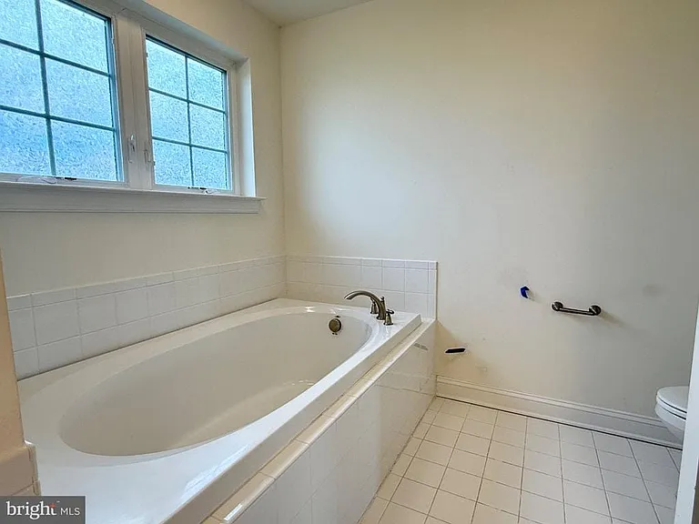 636 McCracken Dr — Photo 14