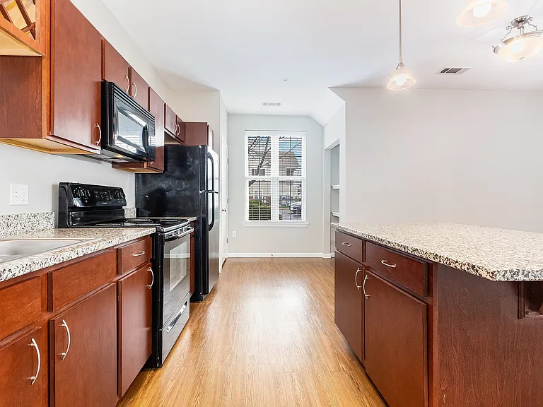 Enclave at 127th — Photo 23