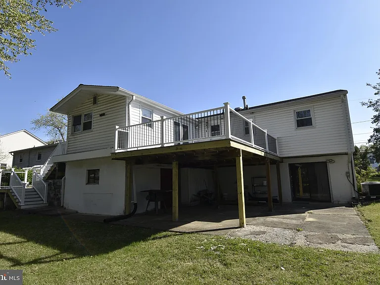 3931 Dominion Dr — Photo 5