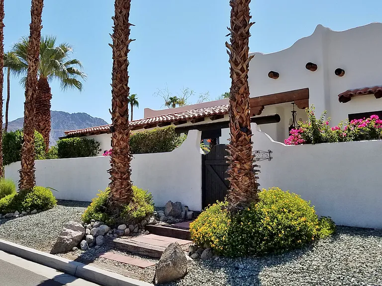 52225 Avenida Obregon — Photo 2