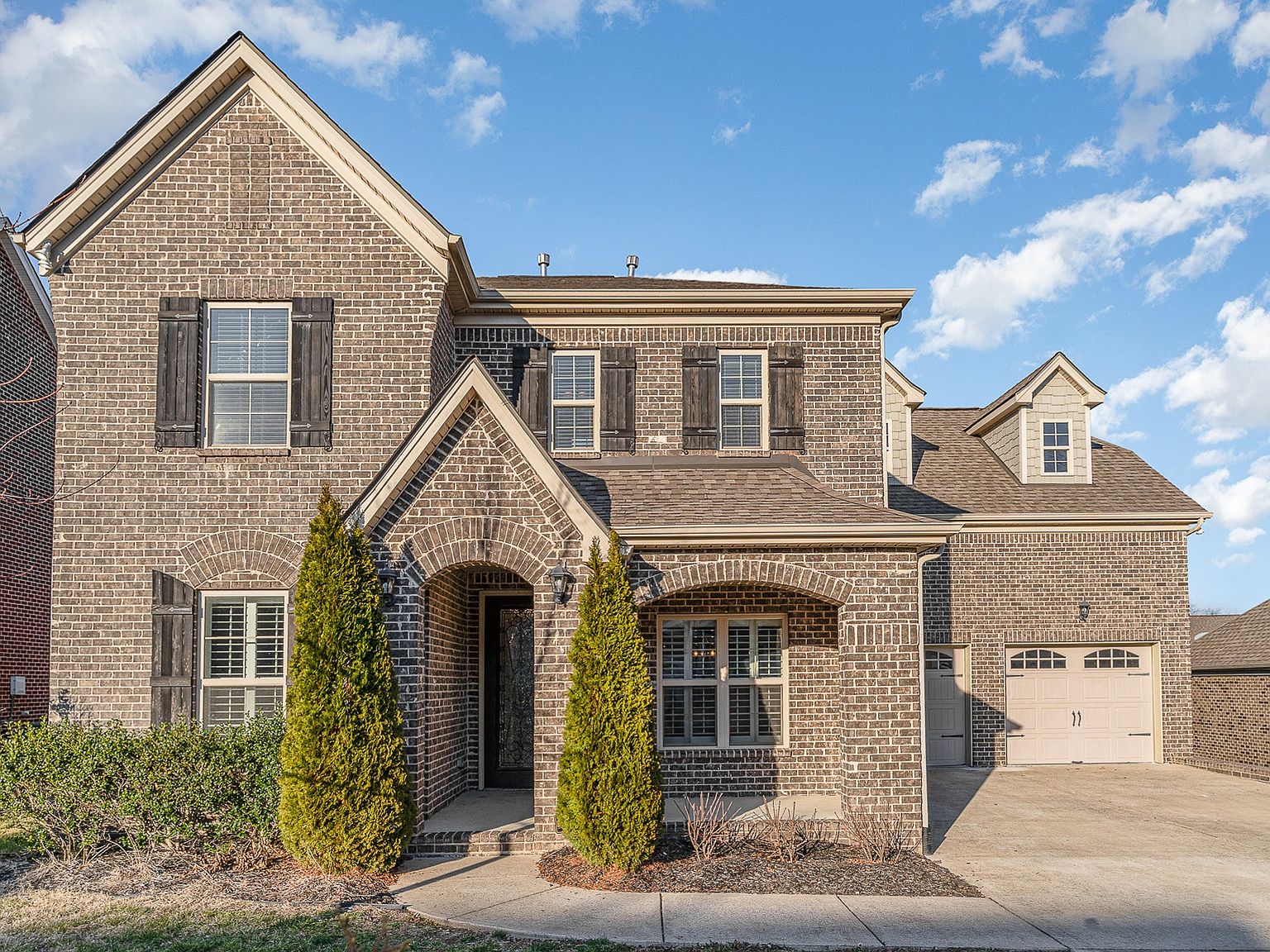 2324 Stockwood Trl, Thompsons Station, TN 37179 | Zillow