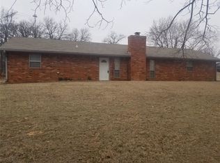 900671 S Oak Ridge Dr, Chandler, OK 74834