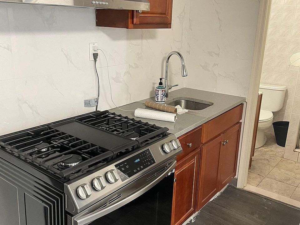 2nd image of 1112 70th St #1