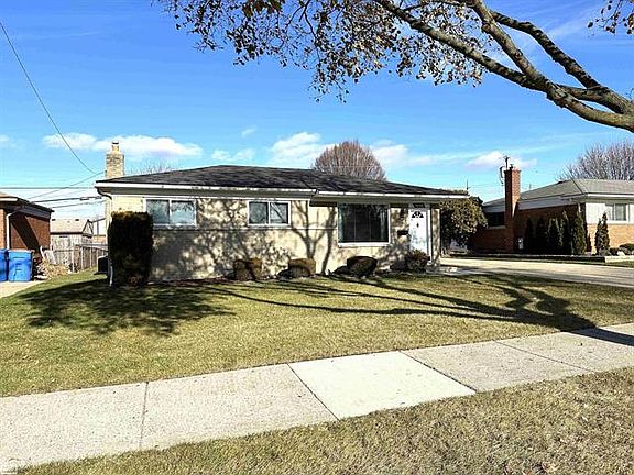 2nd image of 14451 Peck Dr