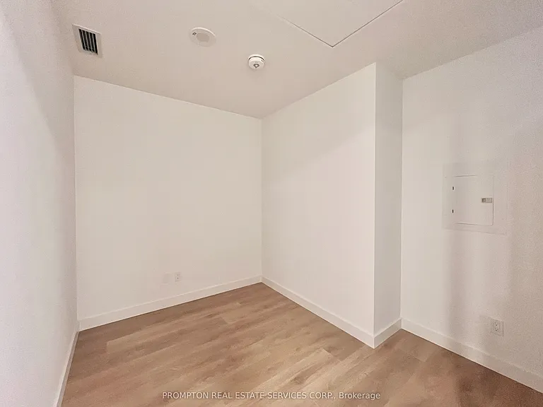 18 Esther Shiner Blvd #246 — Photo 16
