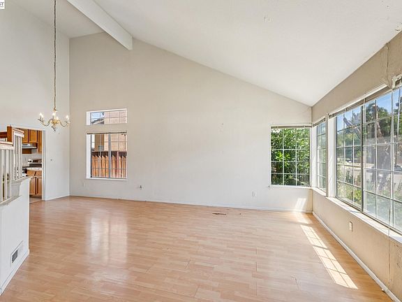 5th image of 4412 Shannondale Dr
