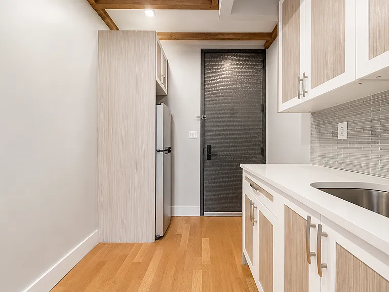 1629 Saint Johns Pl #2B — Photo 4
