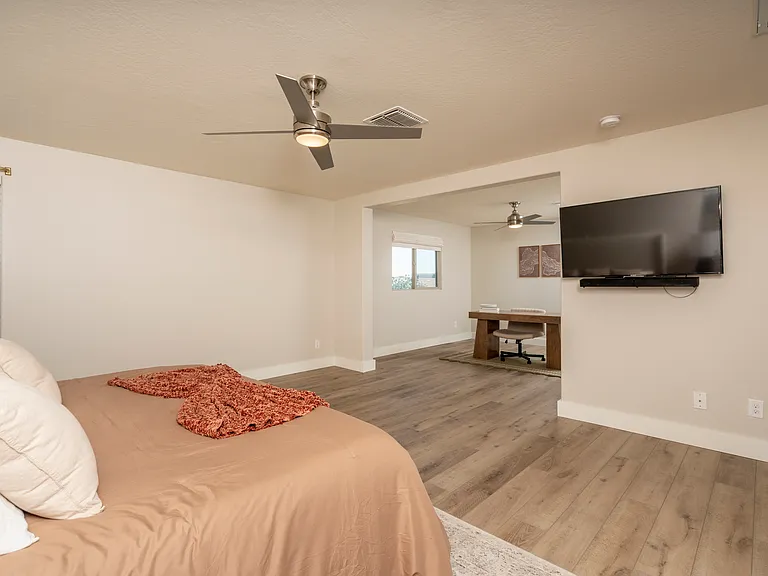 9336 W Georgia Ave — Photo 13