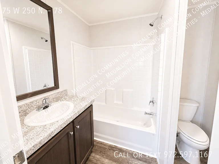 75 W 250 N #78 — Photo 7
