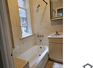381 Baldwin Ave, Jersey City, NJ 07306