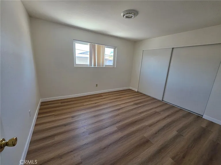 928 N Vicentia Ave #C — Photo 12