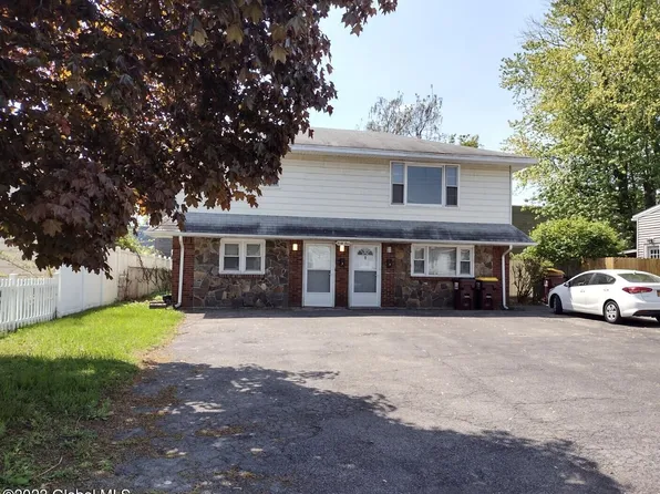 44 Newton Street, Colonie, NY 12205