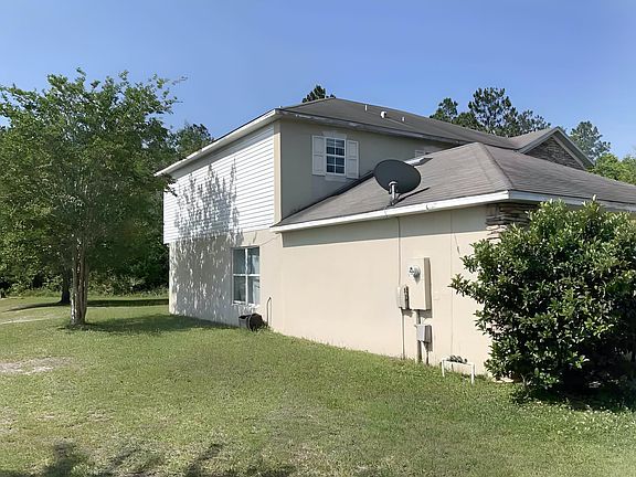 2nd image of 692 Largo Ln