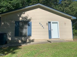 2721 Shaftsbury St, Durham, NC 27704