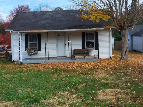 4302 Woods St, Old Hickory, TN 37138