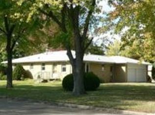 3910 Herndon Dr, Evansville, IN 47715