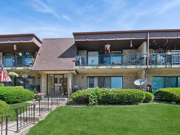 9111 S Roberts Rd APT 7C, Hickory Hills, IL 60457