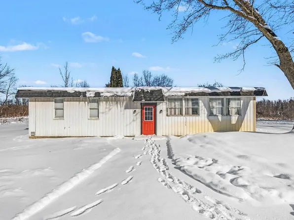 1773 N Newaygo Rd, Bailey, MI 49303