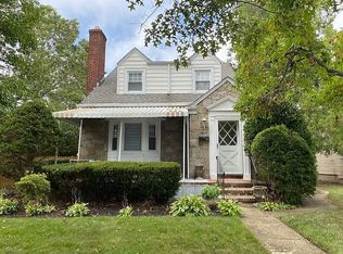 229 Lenox Rd, North Baldwin, NY 11510