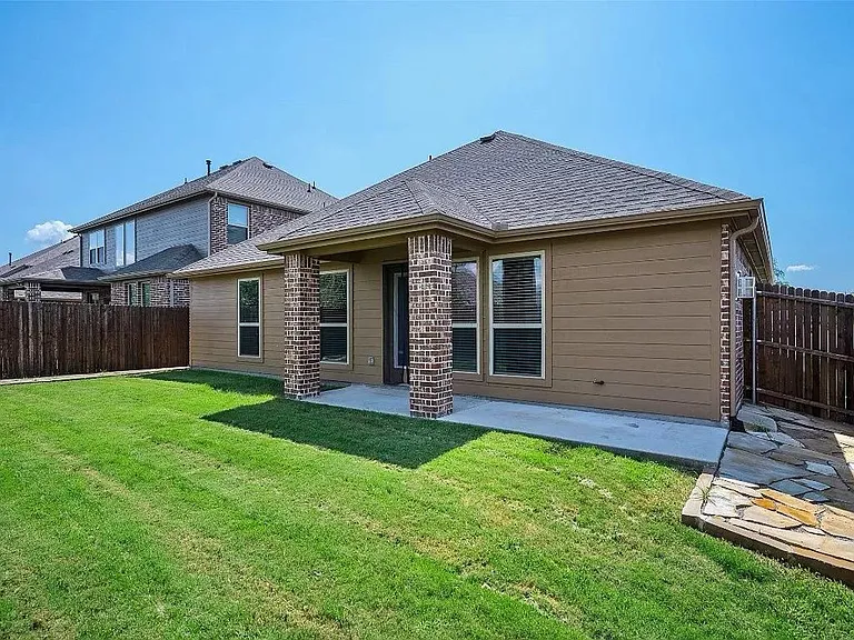 10020 Levelland Pl — Photo 16