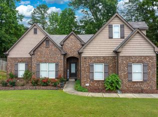 633 Southern Trace Pkwy, Leeds, AL 35094