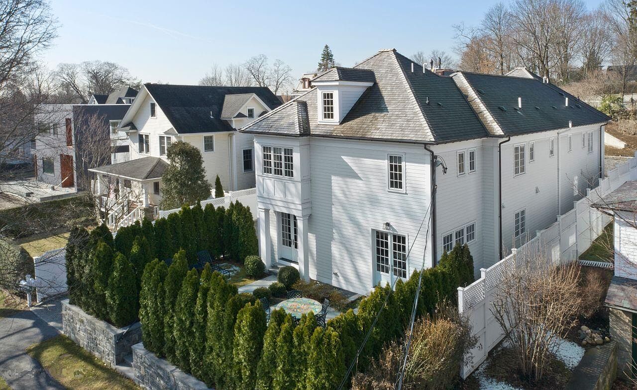 80 Milbank Ave, Greenwich, CT 06830 Zillow