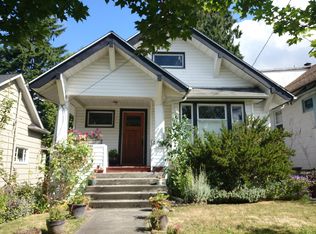 1916 N 50th St, Seattle, WA 98103