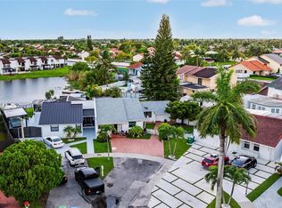 12386 SW 10th Ln, Miami, FL 33184