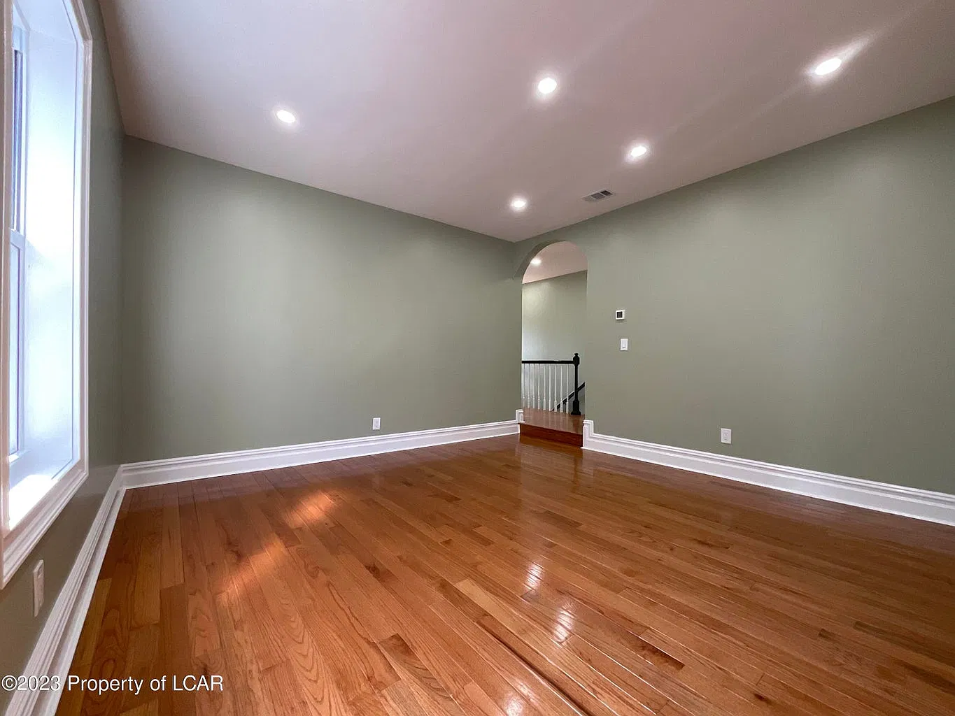 3 bed, 1341 sqft, $1,700 — Photo 3