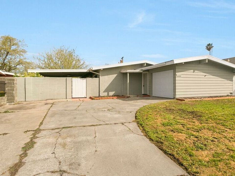 1st image of 3609 Centinella Dr