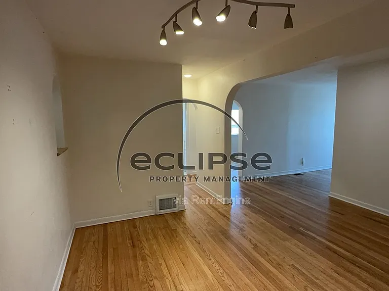 1250 Orchard Ave — Photo 5
