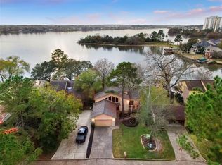 3327 Torrey Pines Dr, Montgomery, TX 77356