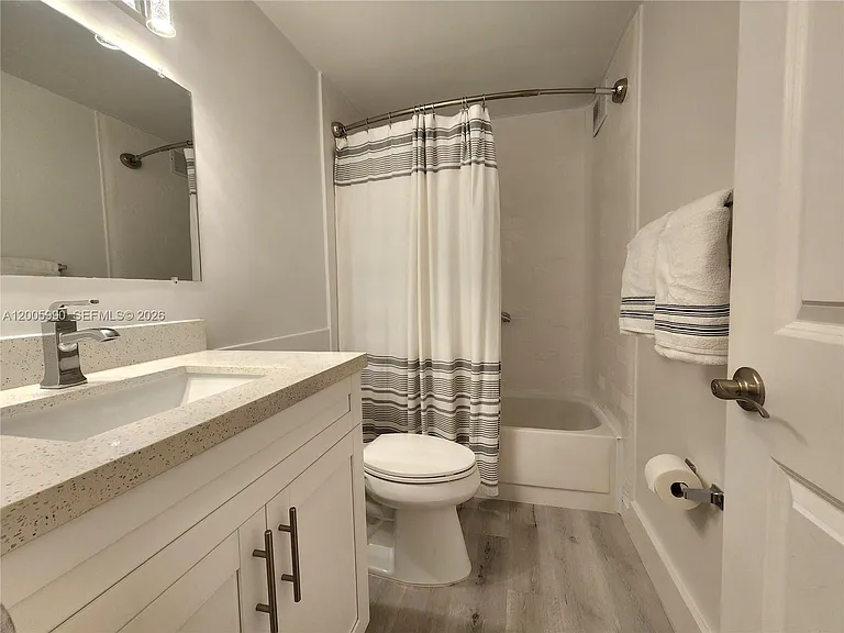 3505 S Ocean Dr #209 — Photo 20