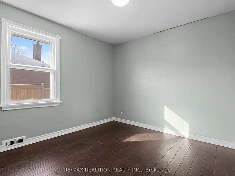 316 Pacific Ave #MAIN — Photo 15