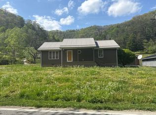 3430 Longfork Rd, Virgie, KY 41572