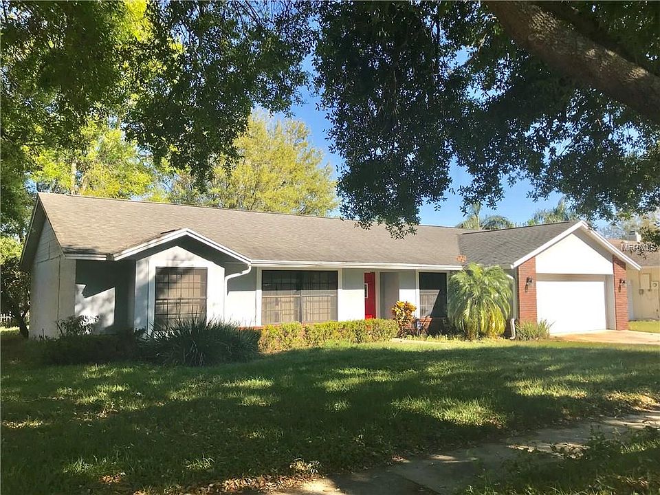 1st image of 929 American Beauty St