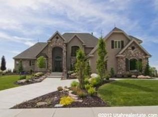 3185 E Layton Ridge Dr, Layton, UT 84040