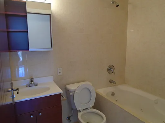 Rented by 18 REALTY | media 30